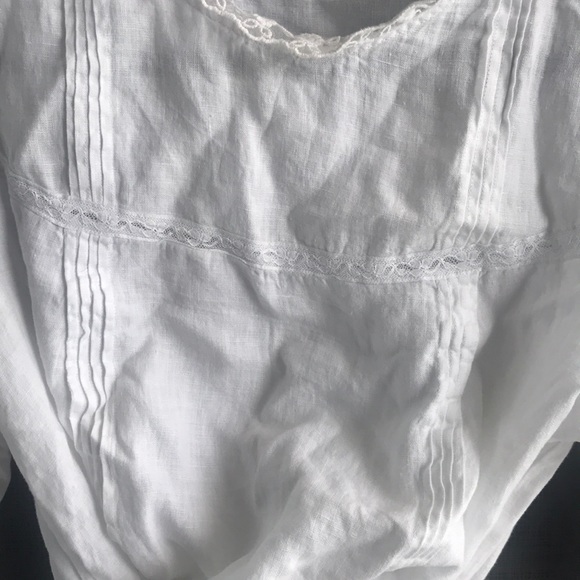White Linen Blouse - Picture 4 of 4